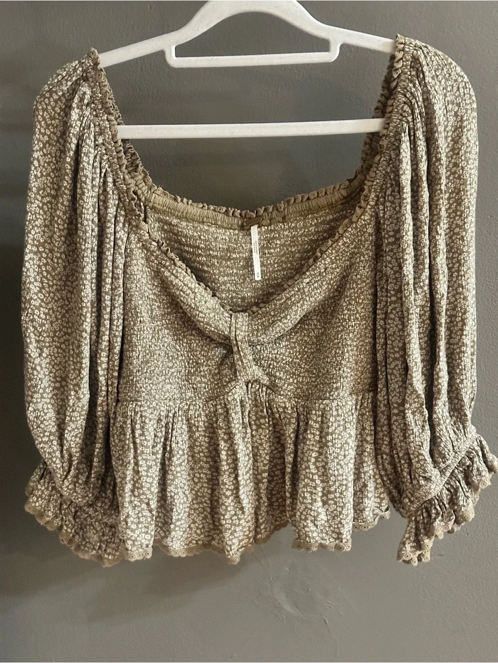 FREE PEOPLE PEASANT TOP